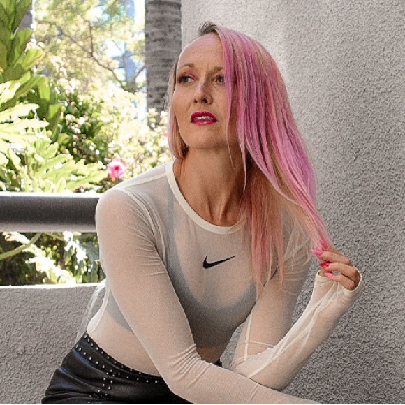 Nike City Ready Butter Yellow Mesh Long Sleeve Bodysuit Small - Picture 4 of 16